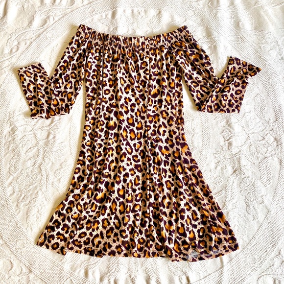 NWOT Off the Shoulder Cheetah Dress - Picture 1 of 6